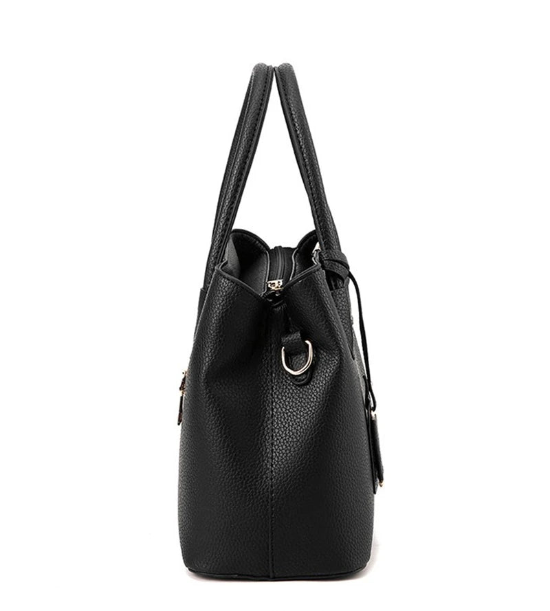 Loreta Shoulder Bag