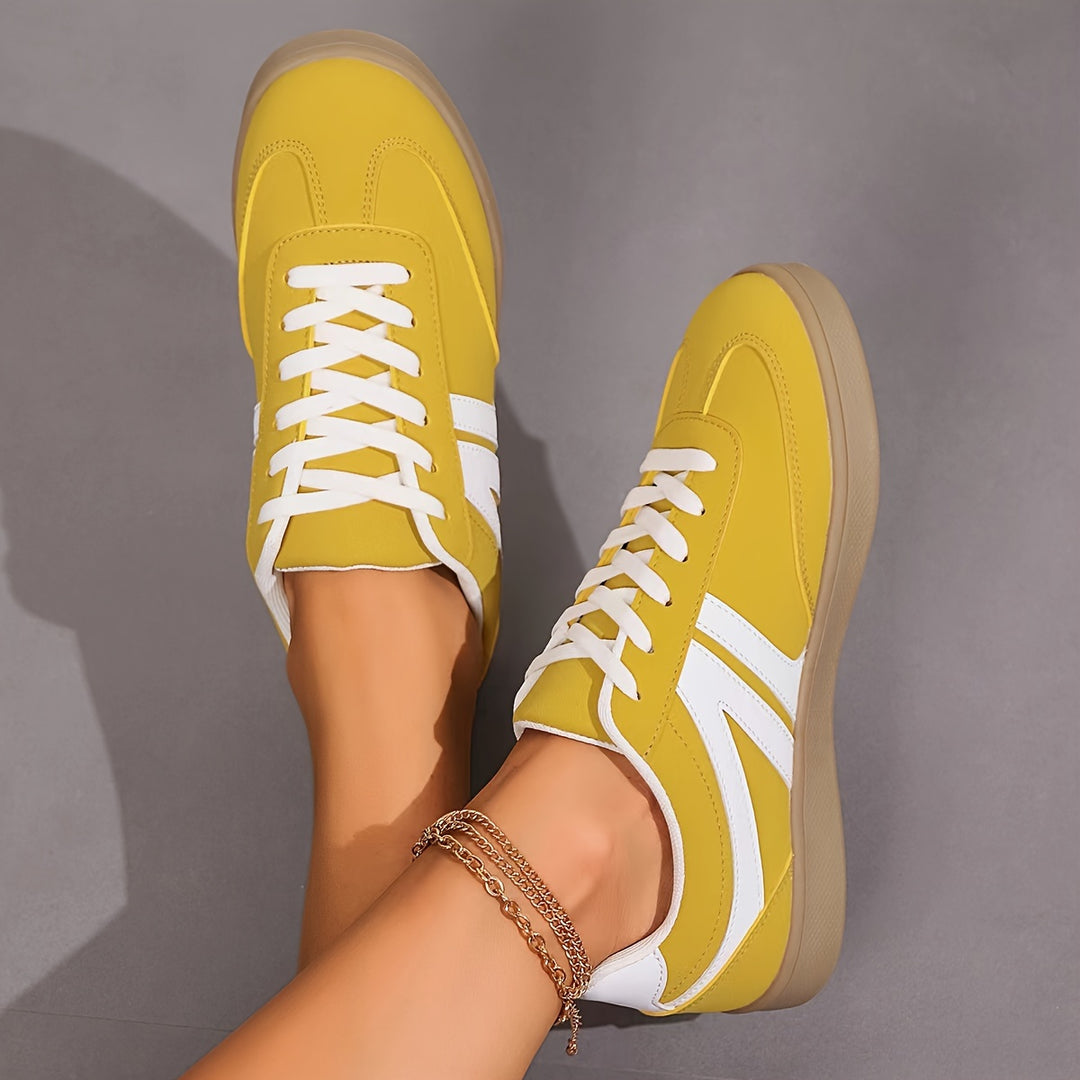 Sienna Classic Lace-Up Sneakers